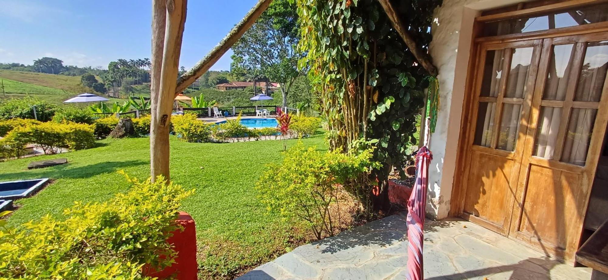 Finca Hotel Palmas Frente A Panaca Quimbaya Exterior photo